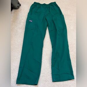 Green Cherokee scrub bottoms HUNW 4200P